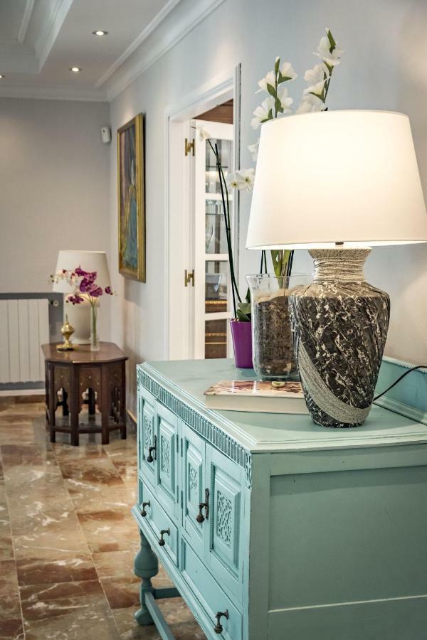 Villa Casakhan, Beautiful Luxury Villa, 마르베야 외부 사진