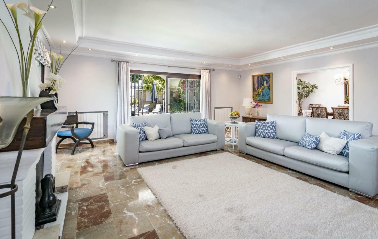 Villa Casakhan, Beautiful Luxury Villa, 마르베야 외부 사진