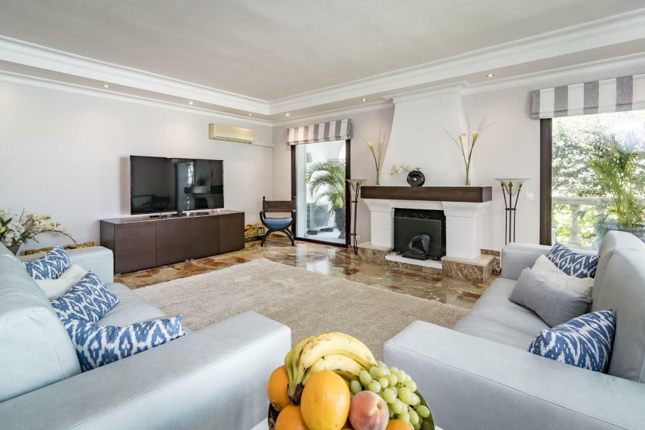 Villa Casakhan, Beautiful Luxury Villa, 마르베야 외부 사진